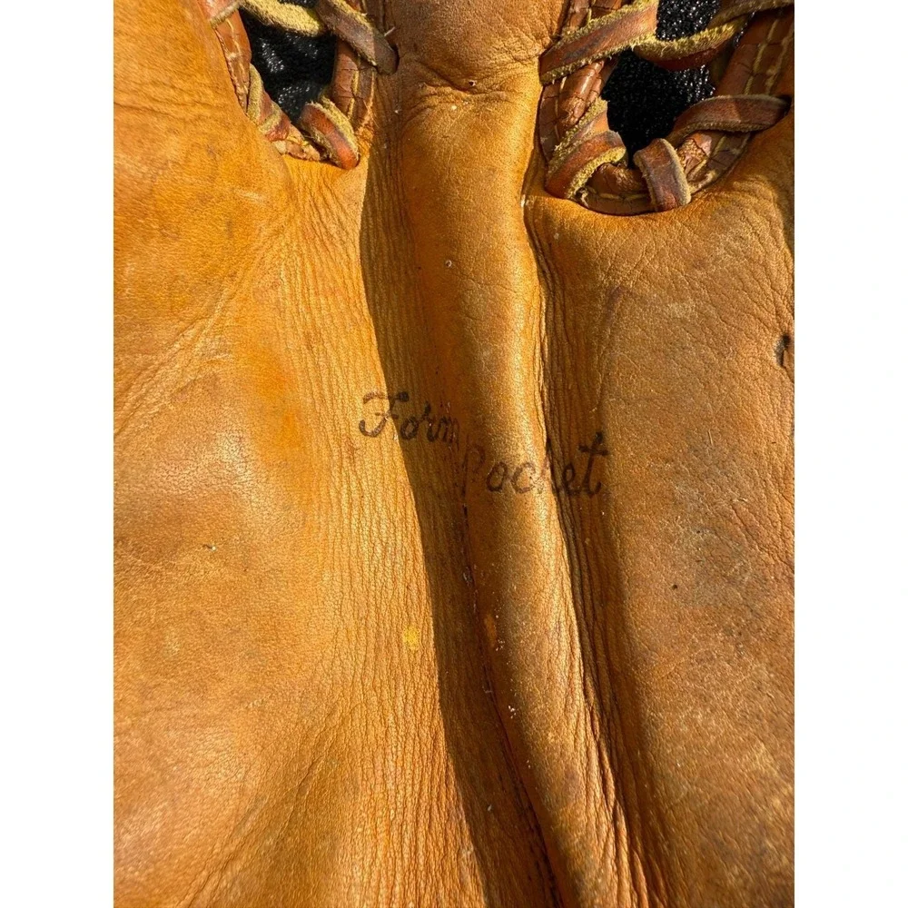Vintage Spalding Trapper Model 1317 Baseball Catcher's Mitt Glove Made in USA - Picture 3 of 6